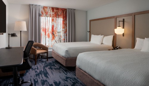 Zimmer, 2 Queen-Betten, Nichtraucher