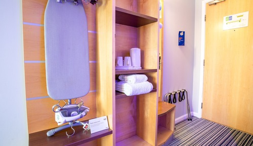 Standardzimmer, 1 Doppelbett (with Free Hot Breakfast)