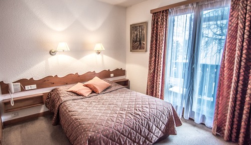 Standard-Doppelzimmer, Annex