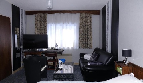 Executive-Doppel- oder -Zweibettzimmer