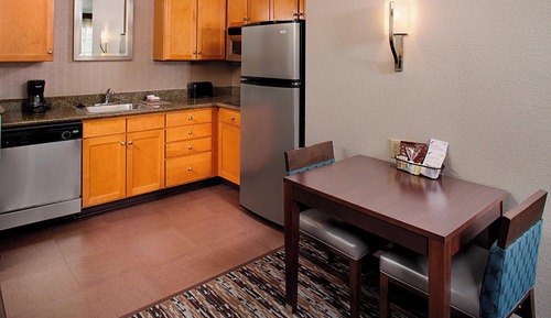 Suite, 1 Schlafzimmer, Nichtraucher (Hearing Accessible)