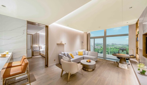 Suite, 1 King-Bett, Zutritt zur Club Lounge (Explorer, Lounge Access)