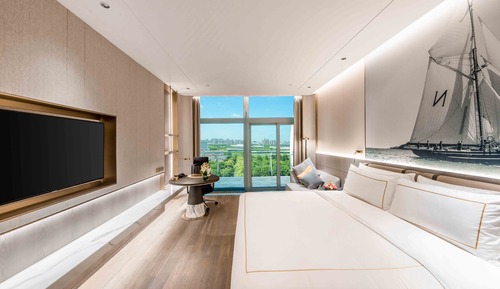 Premium-Zimmer, 1 King-Bett, Zutritt zur Club Lounge (High Floor, Lounge Access)