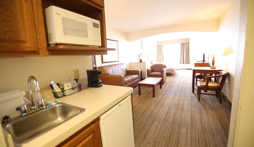 Suite, 1 King-Bett, Nichtraucher, Kühlschrank und Mikrowelle (with Sofabed)