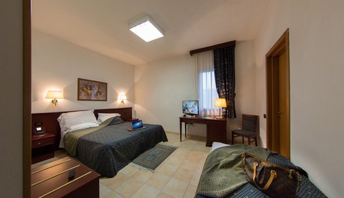 Dreibettzimmer