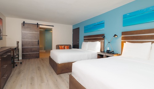 Zimmer, 2 Queen-Betten