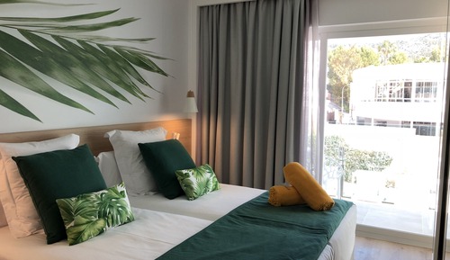 Standard-Doppelzimmer, Balkon