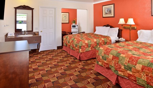 Zimmer, 2 Queen-Betten, Nichtraucher