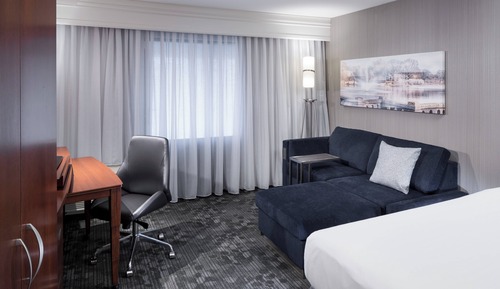 Zimmer, 1 King-Bett und Schlafsofa, Balkon