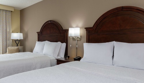 Zimmer, 2 Queen-Betten