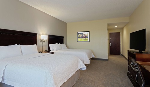 Zimmer, 2 Queen-Betten (Shower Only)