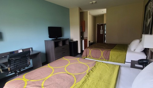 Zimmer, 2 Queen-Betten, Nichtraucher
