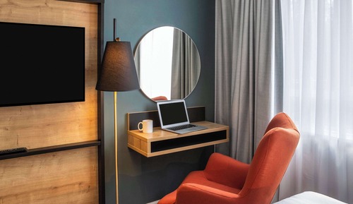 Privilege, Zimmer, 1 King-Bett