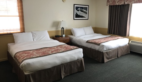 Standardzimmer, 2 Queen-Betten