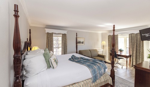 Suite, Whirlpool (Fireside1st Floor)