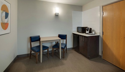 Suite, 1 King-Bett, barrierearme Badewanne (Mobility)