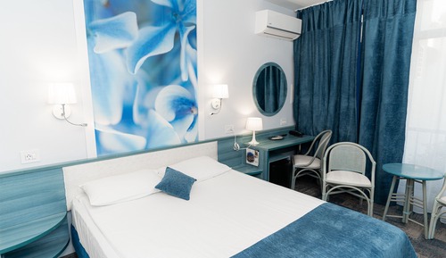Standard-Doppelzimmer