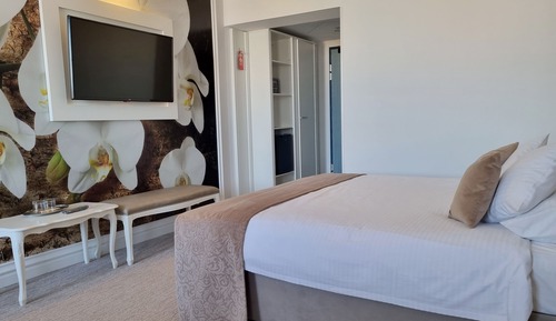 Deluxe-Doppelzimmer (With Sofa)