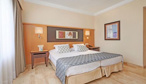 Doppelzimmer, Balkon, Meerblick