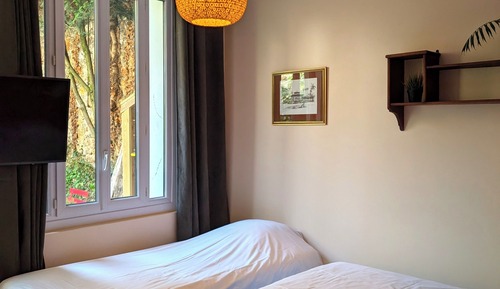 Dreibettzimmer