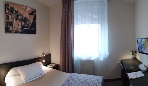 Standard-Doppelzimmer
