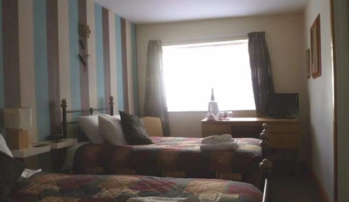 Zweibettzimmer, mit Bad