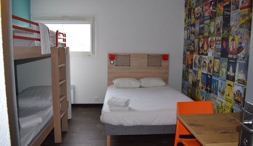 Familienzimmer, Mehrere Betten, eigenes Bad (Cabrio)
