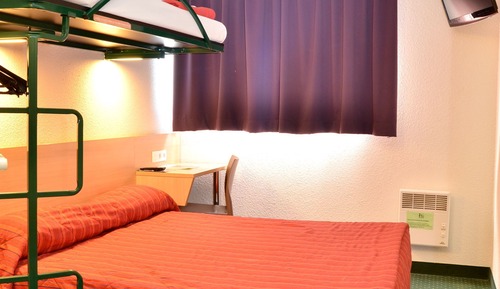 Dreibettzimmer