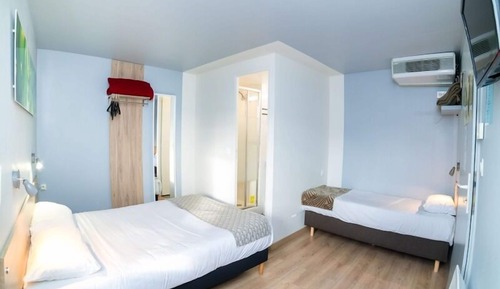 Dreibettzimmer
