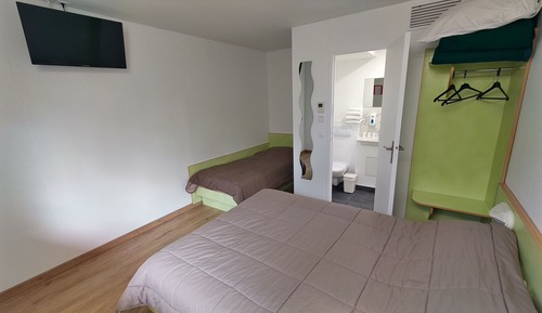 Standard-Dreibettzimmer