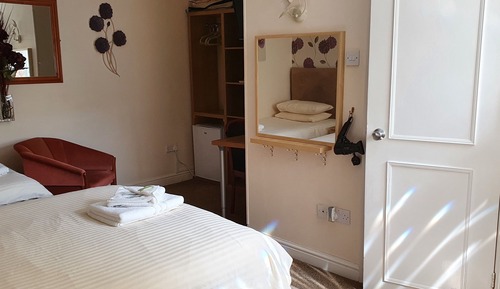 Standard-Doppelzimmer