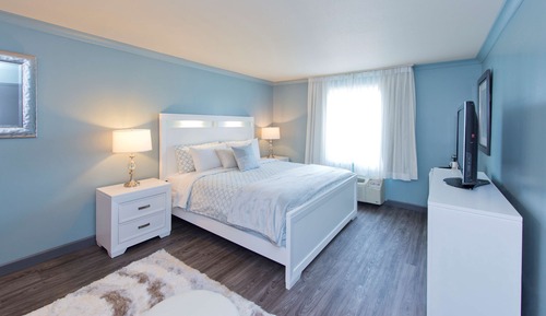 Standardzimmer, 1 Queen-Bett, Nichtraucher (Walk-in Shower)