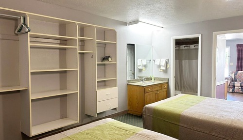 Standardzimmer, 2 Queen-Betten