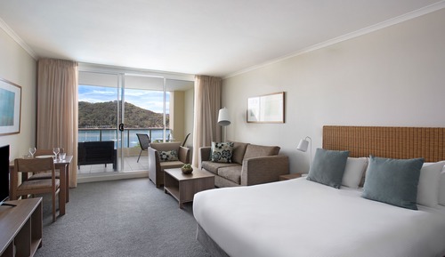 Studiosuite (Spa, Town/Hinterland View)