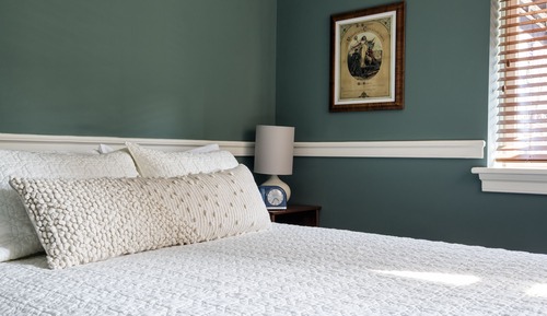 Lydia Hamilton Suite