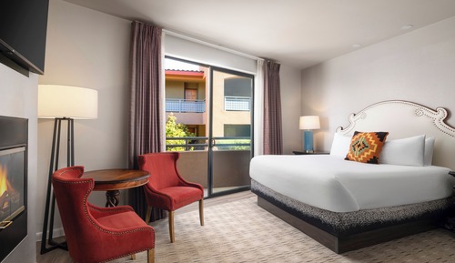 Zimmer, 1 King-Bett (Suncatcher)