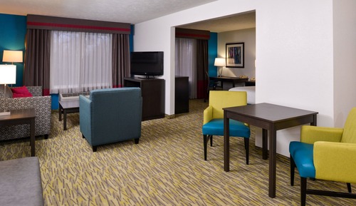 Suite, 1 King-Bett (Extra Floor Space)