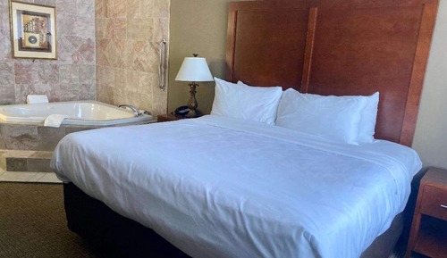 Suite, 1 King-Bett, Nichtraucher, Whirlpool