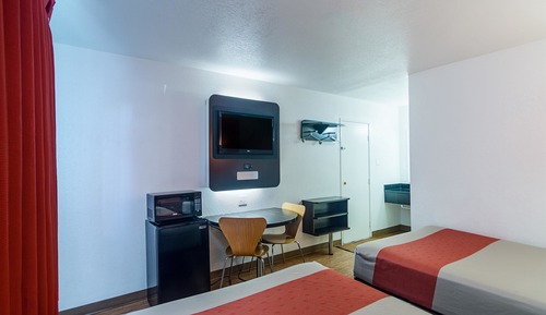 Standardzimmer, 2 Doppelbetten, barrierefrei, Nichtraucher