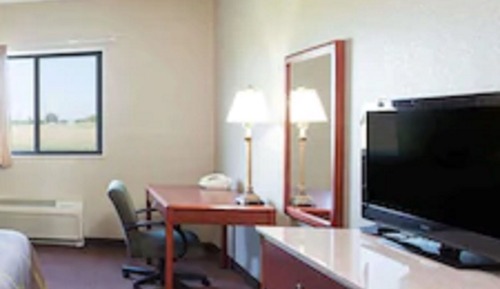 Zimmer, 1 King-Bett, barrierefrei, Nichtraucher (Mobility, Bathtub w/ Grab Bars)