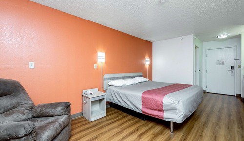 Standard-Suite, 1 King-Bett, barrierefrei, Nichtraucher