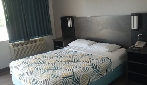 Standardzimmer, 1 Doppelbett, barrierefrei, Nichtraucher