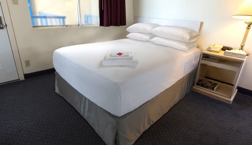 Zimmer, 2 Doppelbetten, Nichtraucher