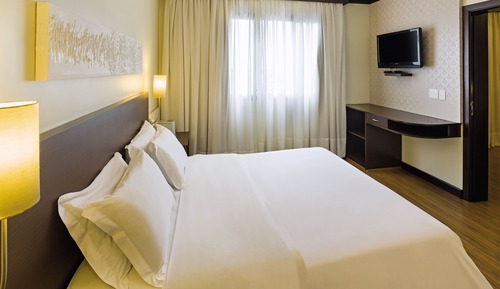 Standard-Doppel- oder -Zweibettzimmer