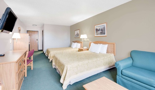 Zimmer, 2 Queen-Betten, Nichtraucher