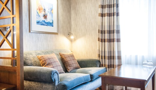 Standard-Doppel- oder -Zweibettzimmer