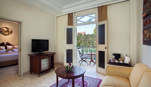 Suite, 1 King-Bett und Schlafsofa (Legendary)