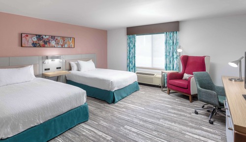 Zimmer, 2 Queen-Betten, barrierefrei, Badewanne (Mobility & Hearing)