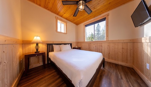 Premium-Ferienhütte, 2 Schlafzimmer, Kamin