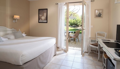 Standard-Doppelzimmer, Terrasse